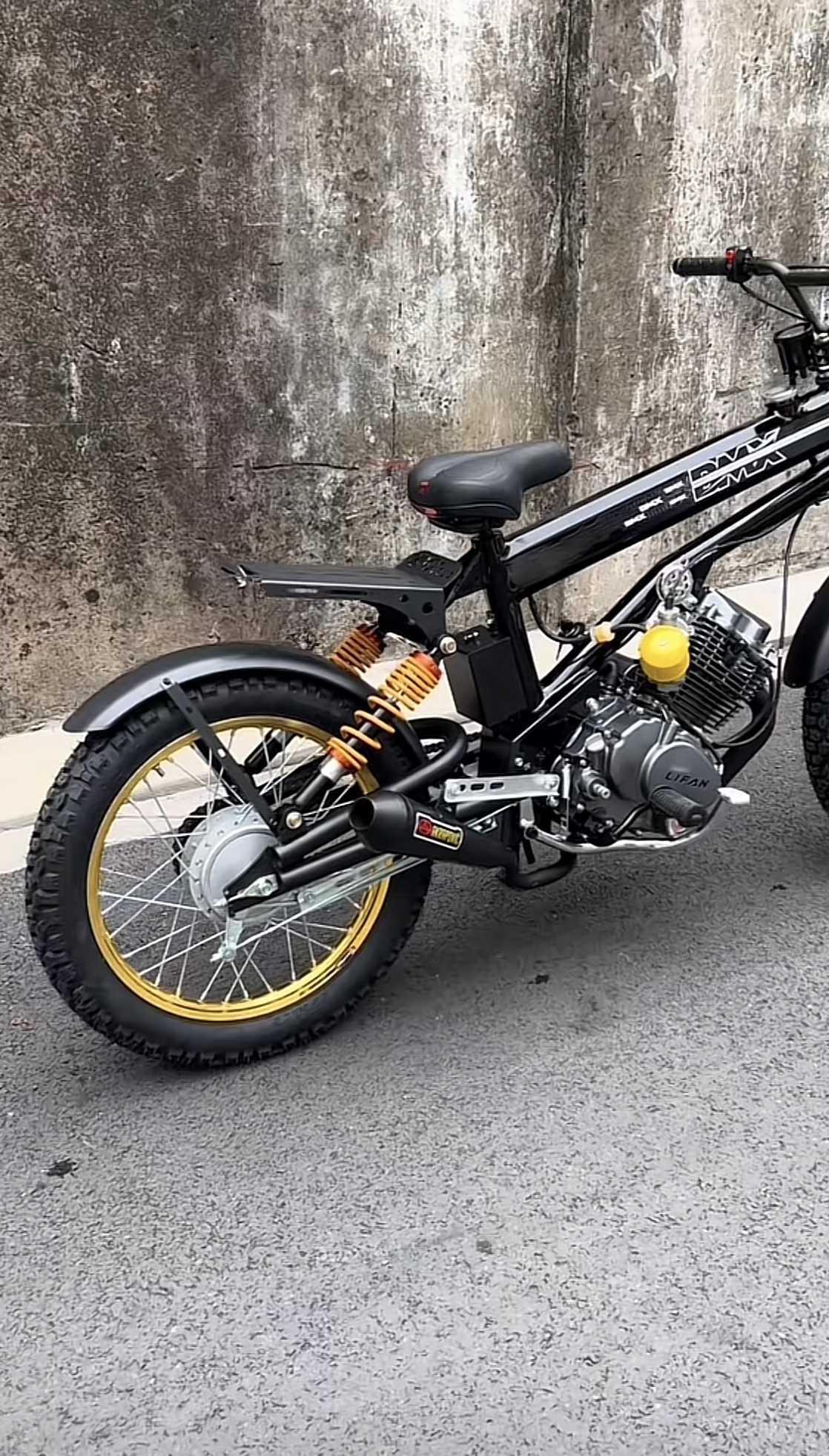 Sườn BWM cho máy đứng 125cc 150cc 175cc